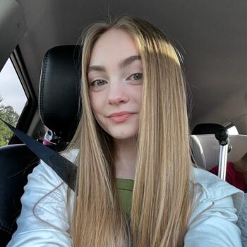 Babysitter in Duluth (Georgia): Fallon