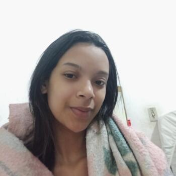 Babysitter in Jandira: Thauany
