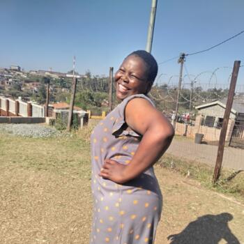 Babysitter in Edendale: Amanda