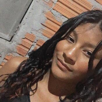 Babysitter in Teresina: Lorrana