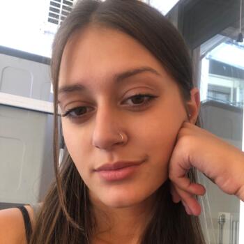 Babysitter στην περιοχή Λάρισα: Marilia