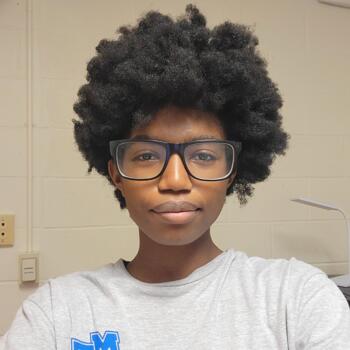 Babysitter in Murfreesboro: Taniya