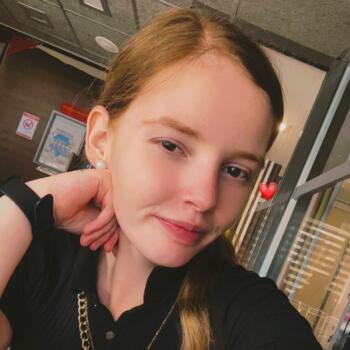 Baby-sitter Bruay-sur-l'Escaut: Celine