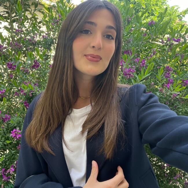 Babysitter in Tortoreto: Giulia