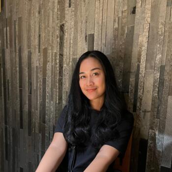 Babysitter in Denpasar: Dwi