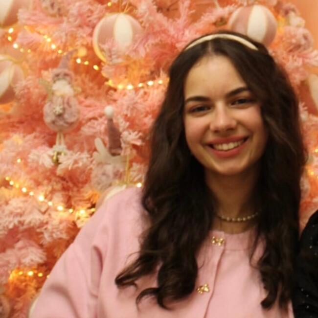 Babysitter in Coimbra: Sara