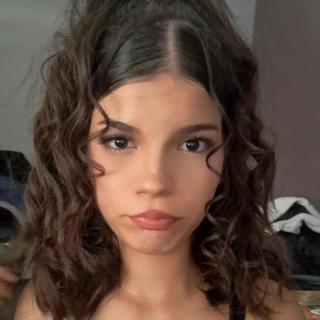Babysitter in Grenoble: Sherine