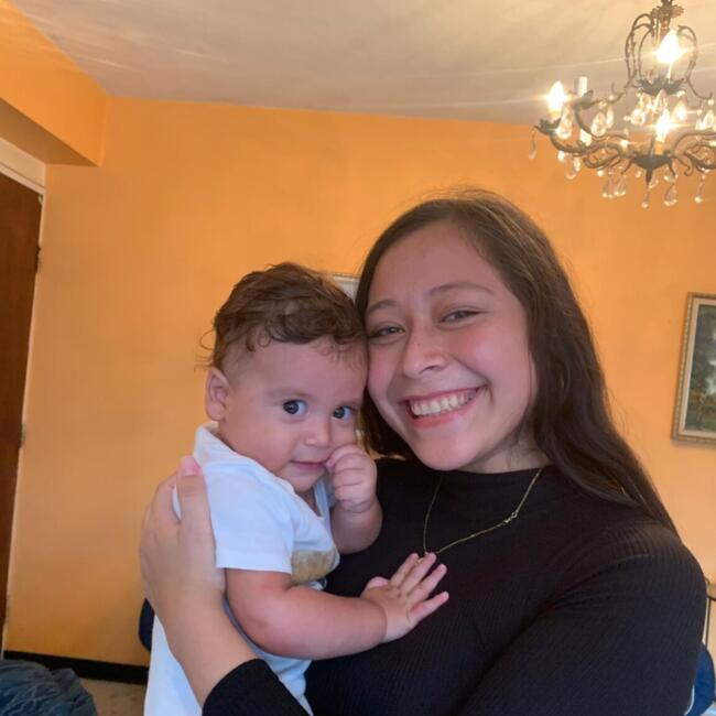 Babysitter in Séville: Estefania