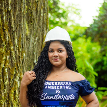 Babá em Armação dos Búzios: Raissa