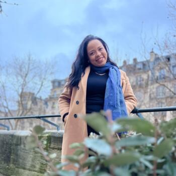 Babysitter in Maisons-Alfort: Thais