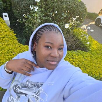Babysitter in Randburg: Thembelihle