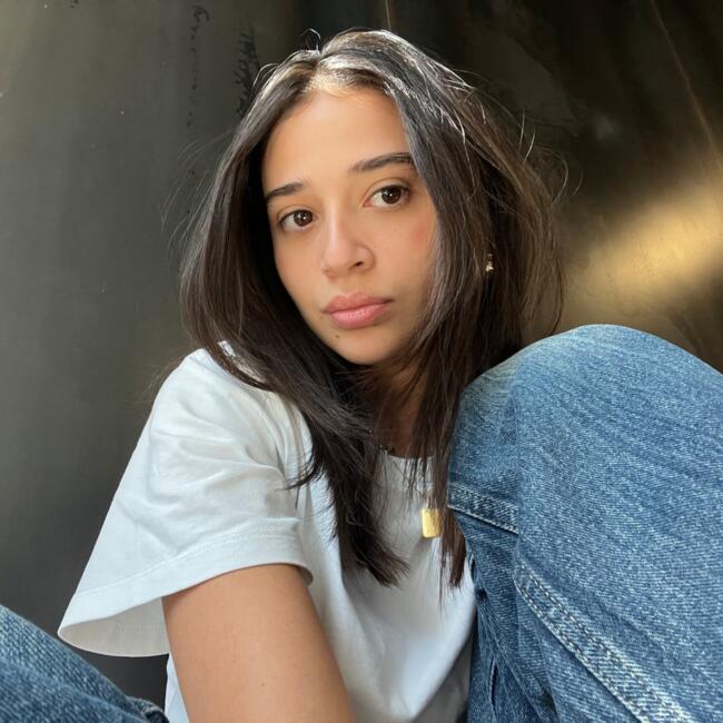 Babysitter in Luxembourg: Carine