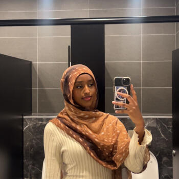 Babysitter Perth: Fatima