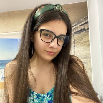 Babysitter in Bucharest: Andreea