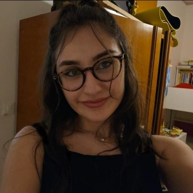 Babysitter in Sydney: Sofia