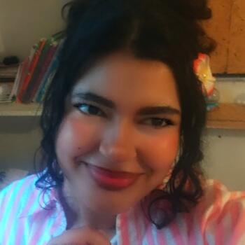 جليسة أطفال طنجة: Khawla