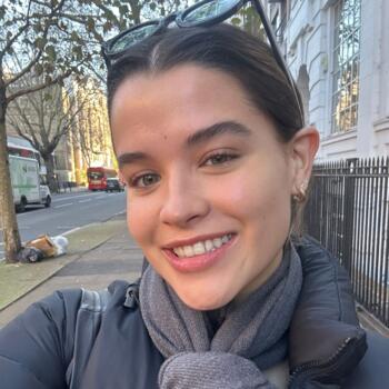 Babysitter in London: Andrea