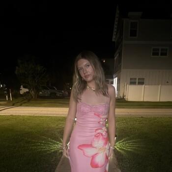 Babysitter in Belle Vernon: Brooke