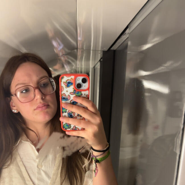 Babysitter in Saint-Avé: Chanel