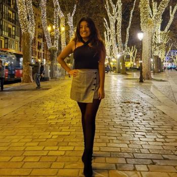 Canguros en Getxo: Saritha