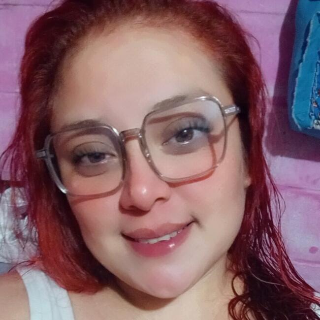 Trabajo para niñera en Apopa: Abigail