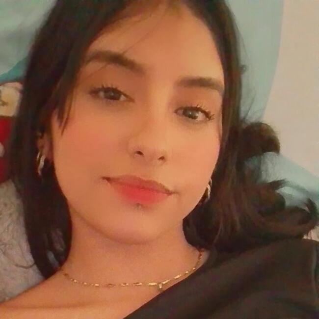 Babysitter in Melun: Sara