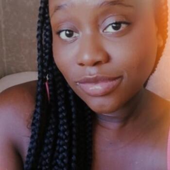 Trabalho de babysitting em Palmela: Trabalho de babysitting Jamila