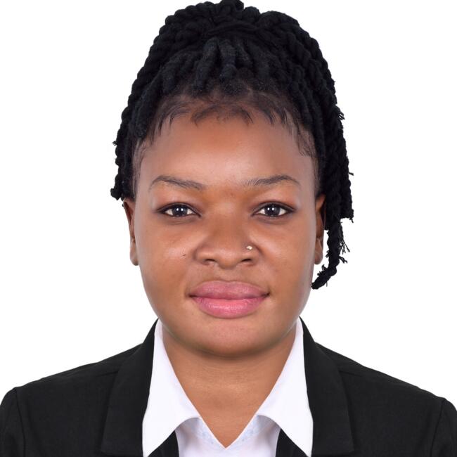 مربية أطفال في دبي: Graciela