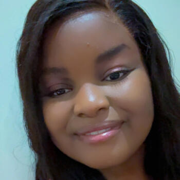 Babysitter in Darwin: Agnes