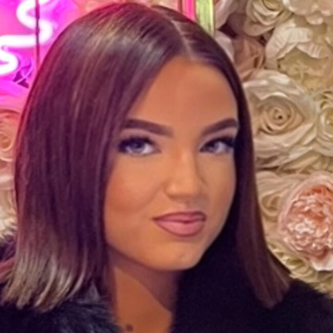Babysitter in Lille: Anissa