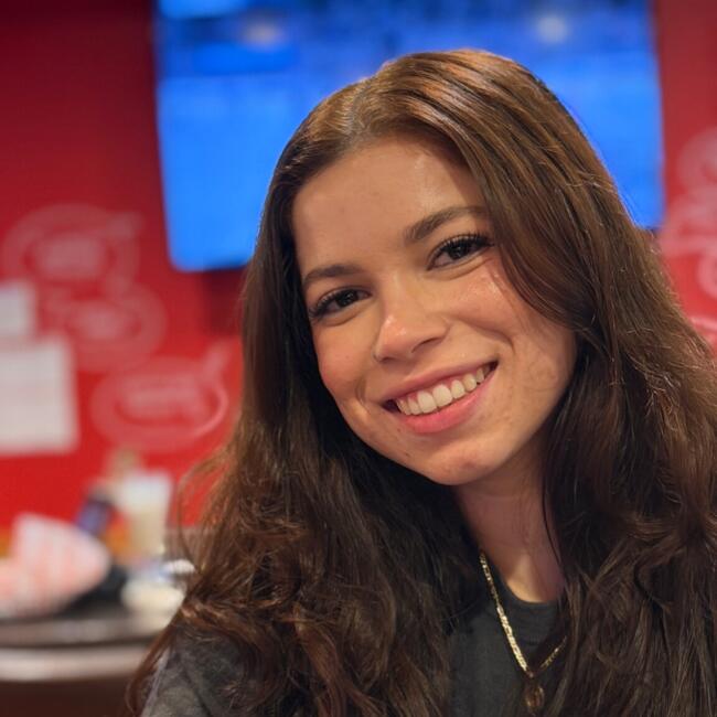 Babysitter in Santa Clara: Ashley gomez