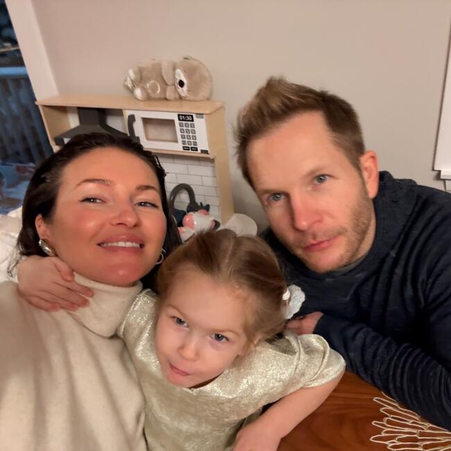 Babysitting job in Haworth: Katrina