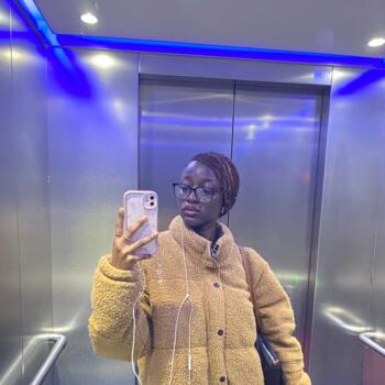 Babysitter Norwich: Ifeoluwa
