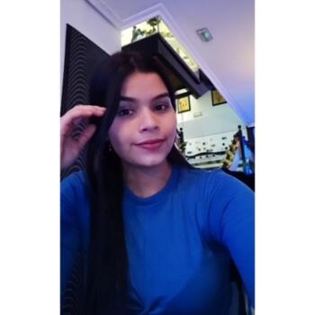 Babysitter in Alicante: Angie Melissa