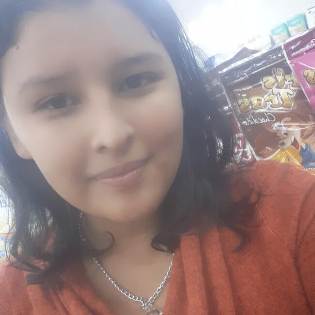 Babá em Curitiba: Yulexis rosio