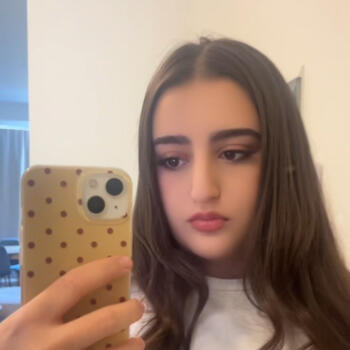 Babysitter in Ukkel: Elene