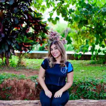 Babysitter in Sete Lagoas: Myrelle Amilia