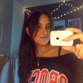 Baby-sitter Hamilton: Nicole