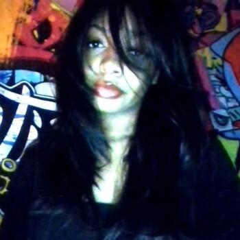 Babysitter in The Bronx: Kristen