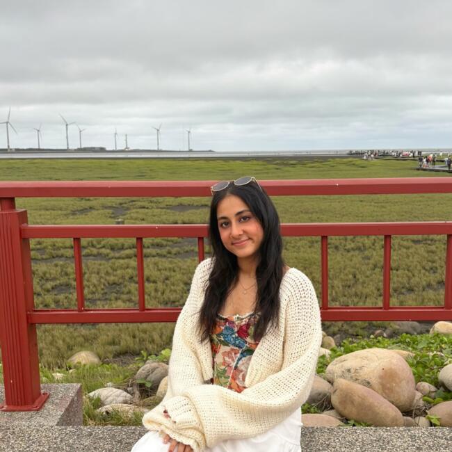 Nanny in Singapore: Simran