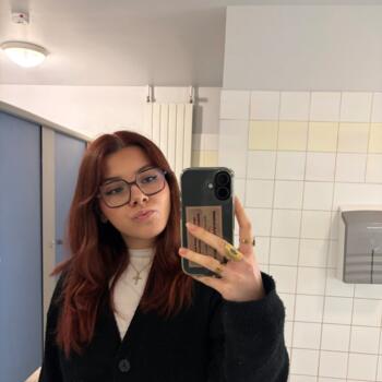 Babysitter in Évreux: Alysone