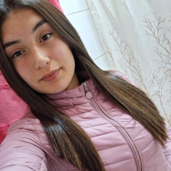 Babysitter in Montevideo: Micaela