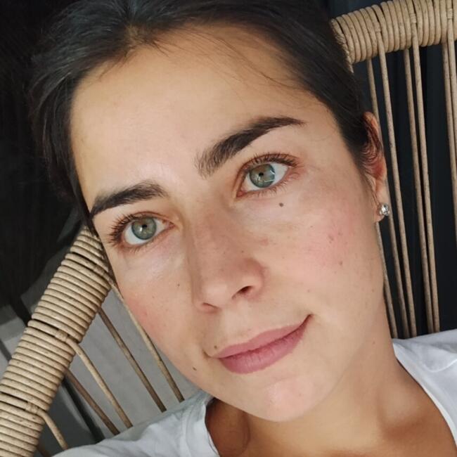 Babysitter in Pamplona: Estefanía