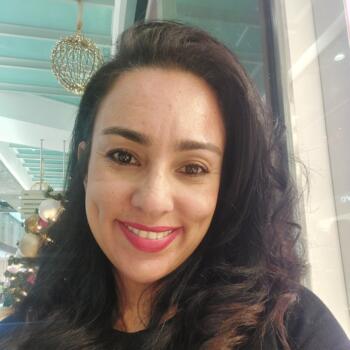 Babysitter in Cascais: Monica