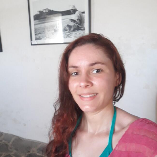 Babá em Nova Iguaçu: Thauane