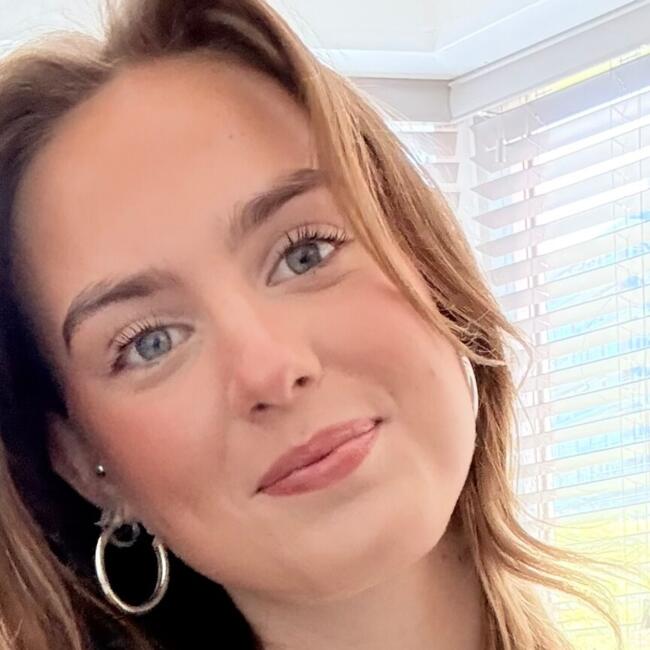 Babysitter in Hendrik-Ido-Ambacht: Noa