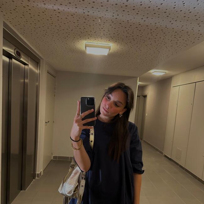 Babysitter in Castelnau-le-Lez: Emma