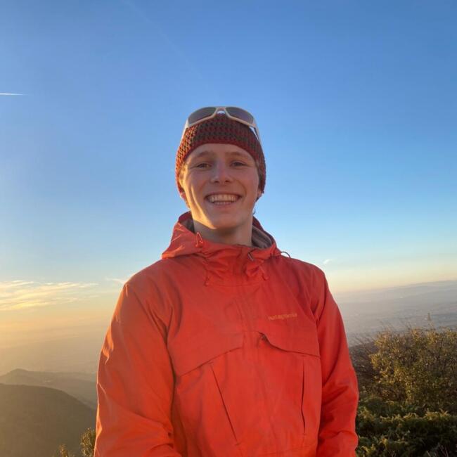 Babysitter in Nîmes: Yanis