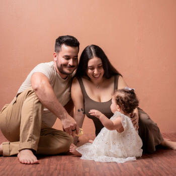 Trabajo para niñera en Santa Eulalia (Atenas): trabajo de niñera Sophya Barrientos