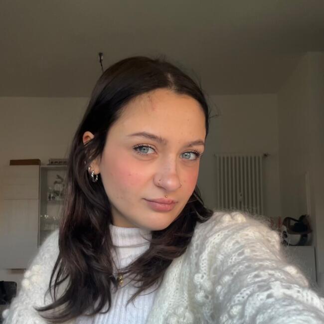 Babysitter in Casalecchio di Reno: Elina